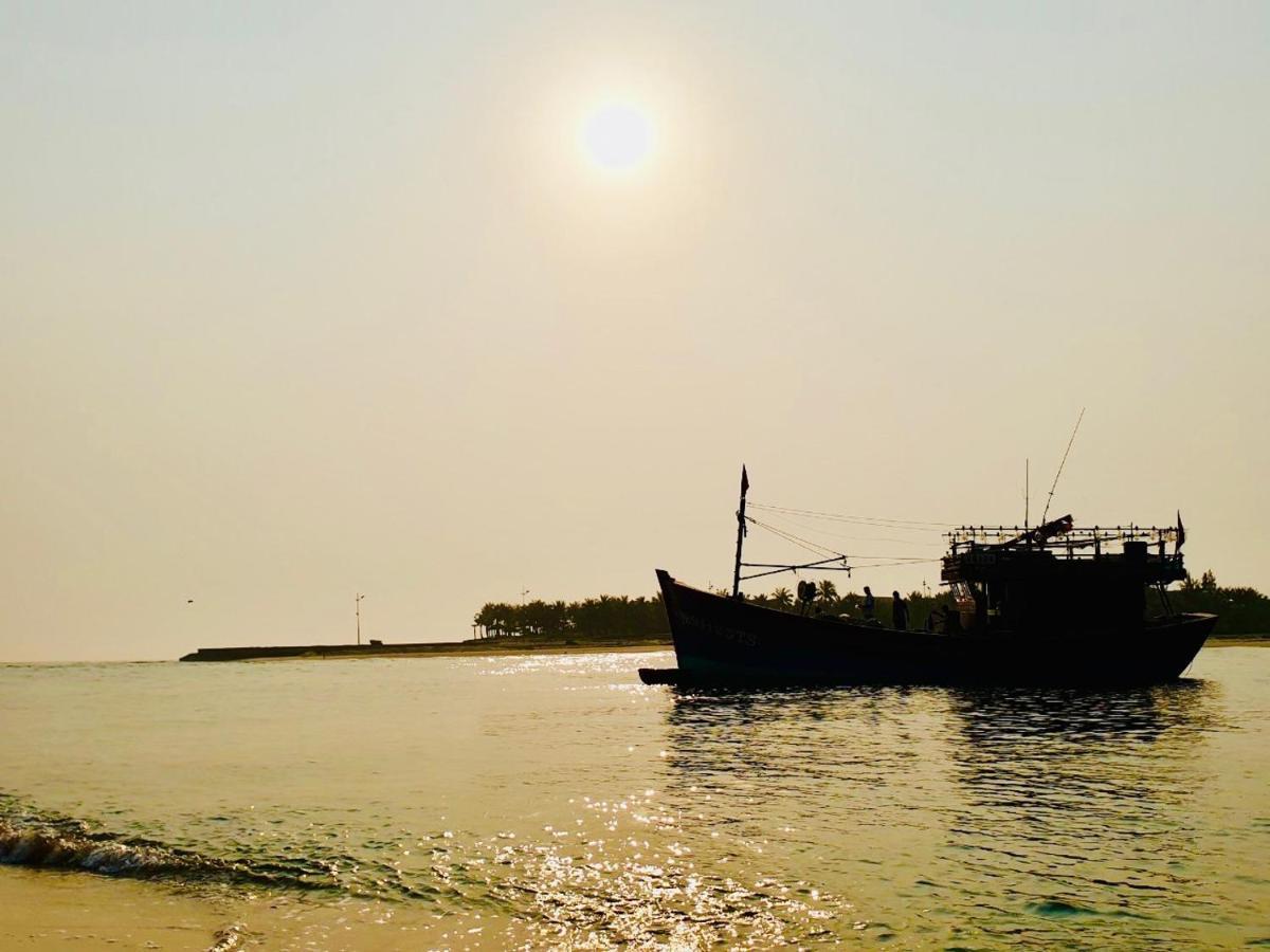 Riverview Homestay دونغ هوي المظهر الخارجي الصورة
